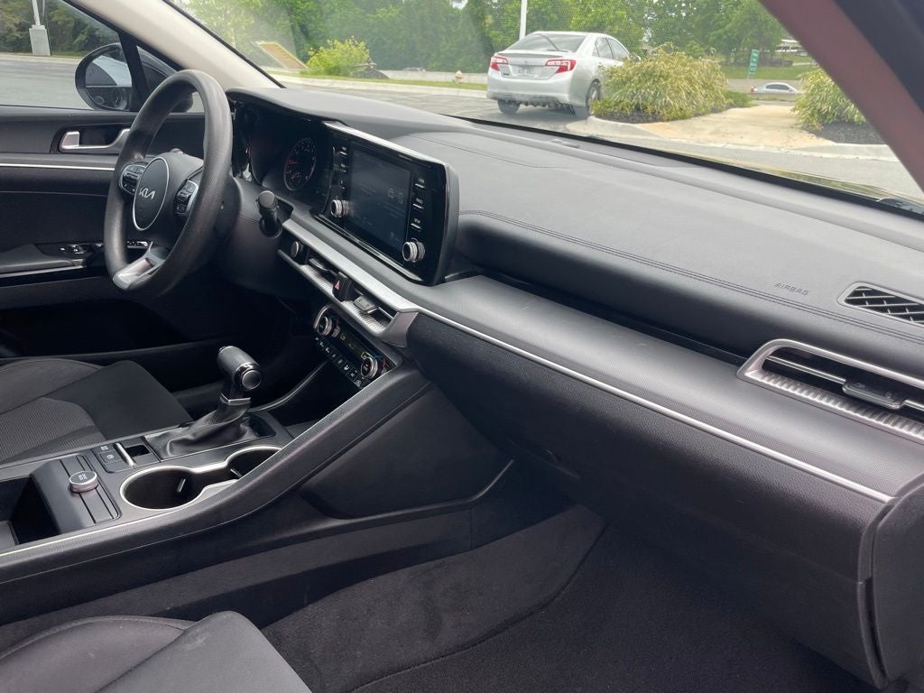 2023 Kia K5 LXS - PUSH BUTTON START / APPLE CARPLAY