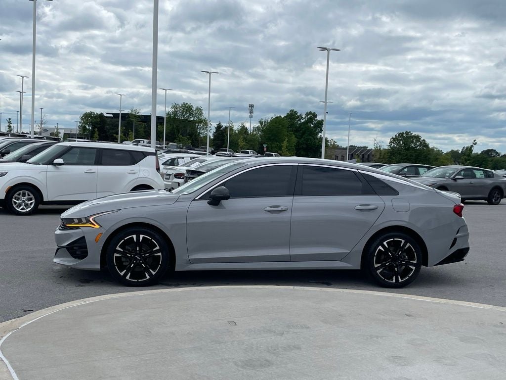 2023 Kia K5 GT-Line - RED INTERIOR / WIRELESS CHARGER