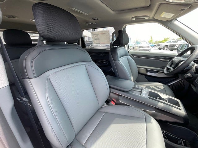 2026 Kia EV9 Light Long Range