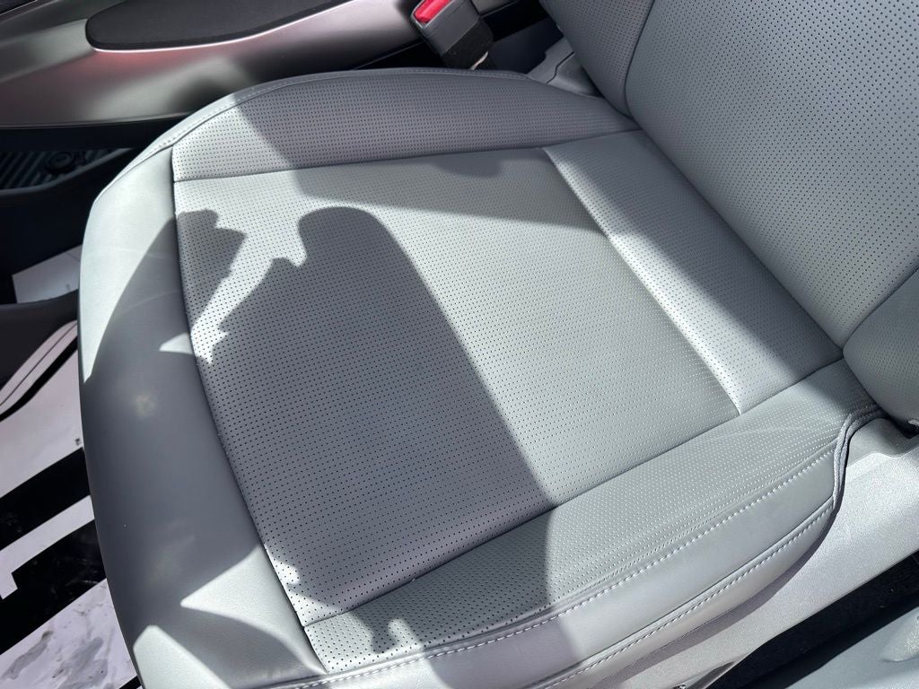 2026 Kia EV9 Light Long Range