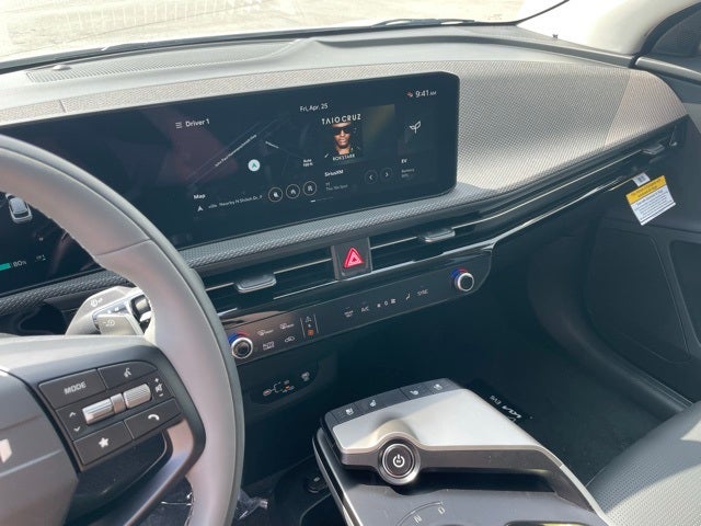 2025 Kia EV6 Wind