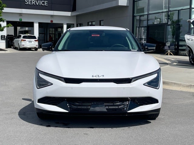 2025 Kia EV6 Wind