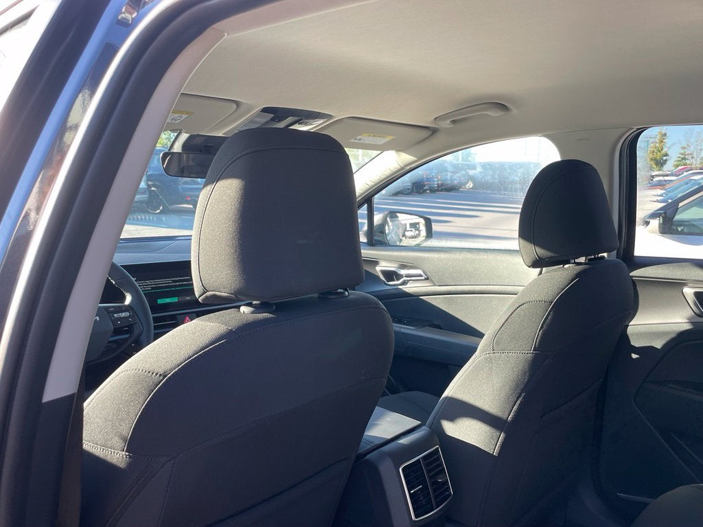 2027 Kia Sportage LX