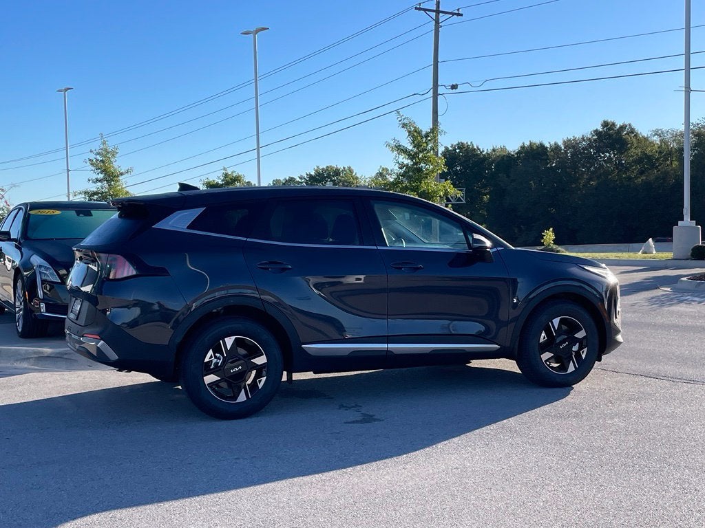 2027 Kia Sportage LX