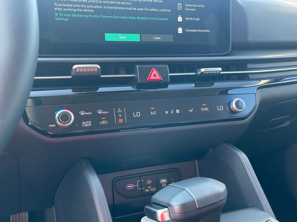 2027 Kia Sportage EX