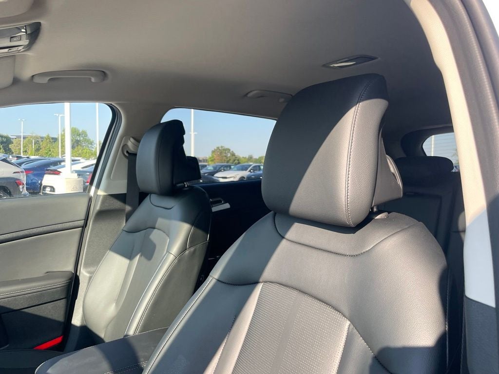2027 Kia Sportage EX
