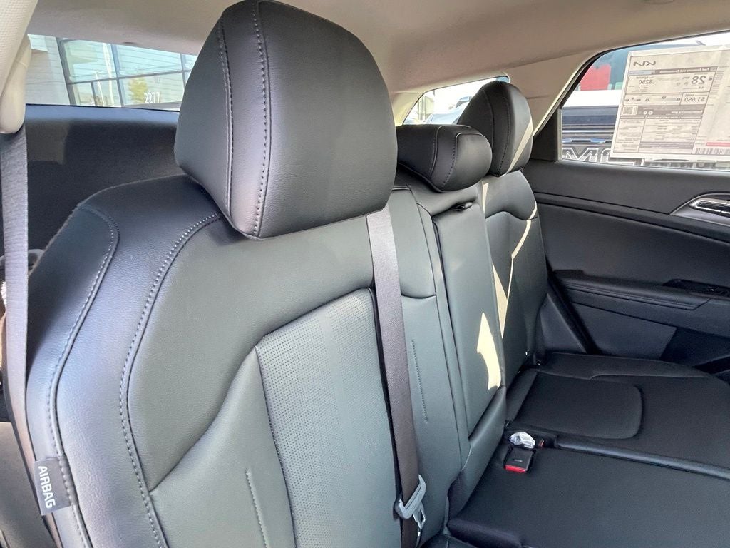 2027 Kia Sportage EX