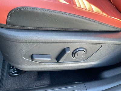 2026 Kia Sportage SX-Prestige - CARMINE RED INTERIOR COLOR PKG