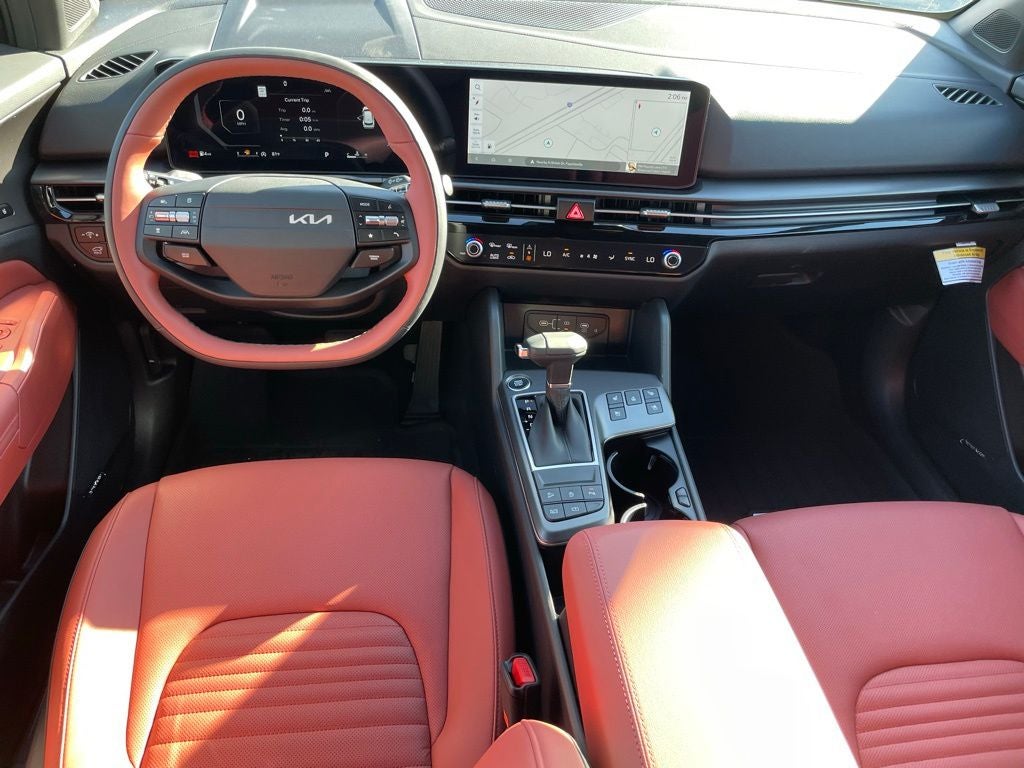 2026 Kia Sportage SX-Prestige - CARMINE RED INTERIOR COLOR PKG