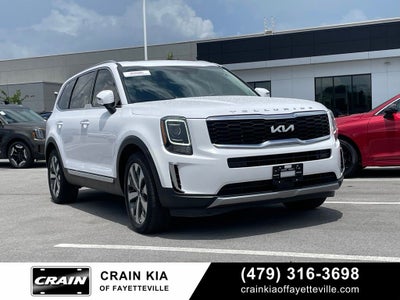 2022 Kia Telluride S - POWER MOONROOF / NAVIGATION
