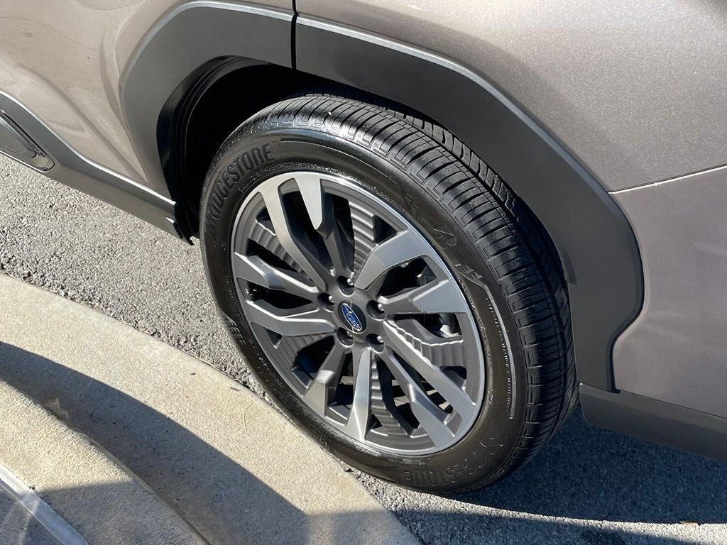 2025 Subaru Forester Hybrid Touring - POWER MOONROOF / VENTILATED SEATS
