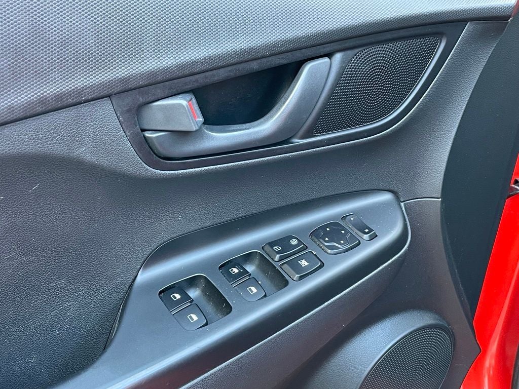 2020 Hyundai Kona SE - APPLE CARPLAY / LANE KEEP ASSIST