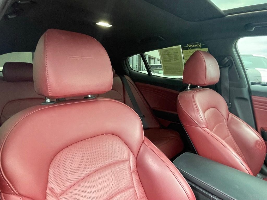 2022 Kia Stinger GT2