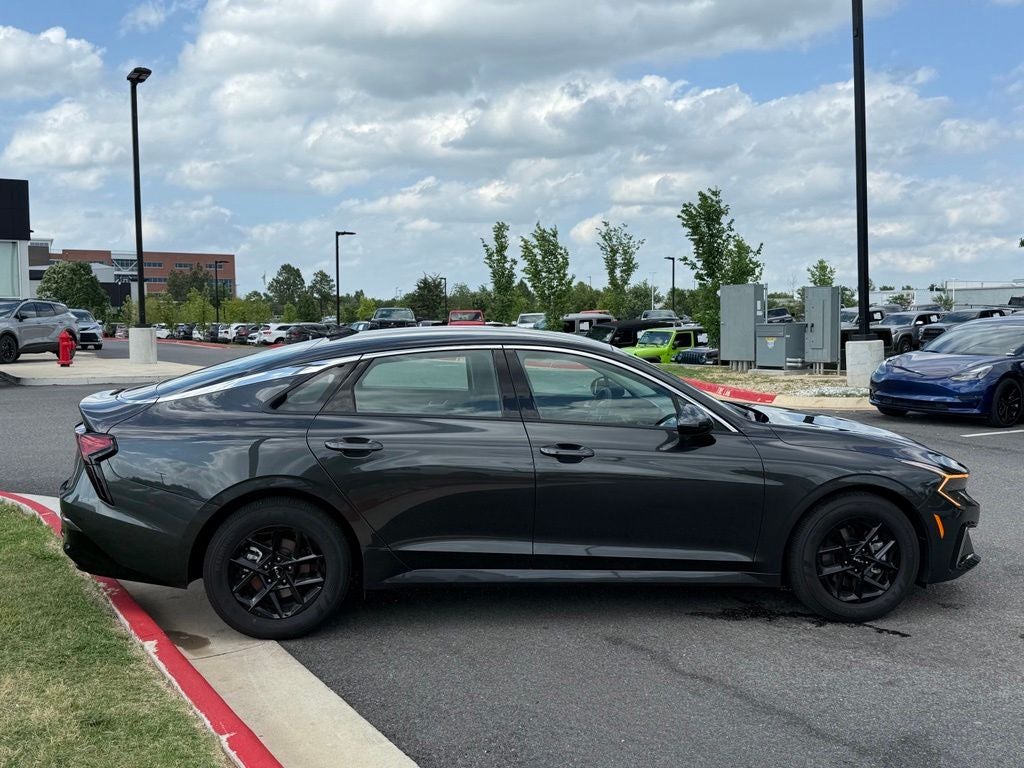 2026 Kia K5 LXS
