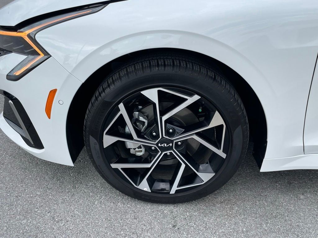 2026 Kia K5 EX