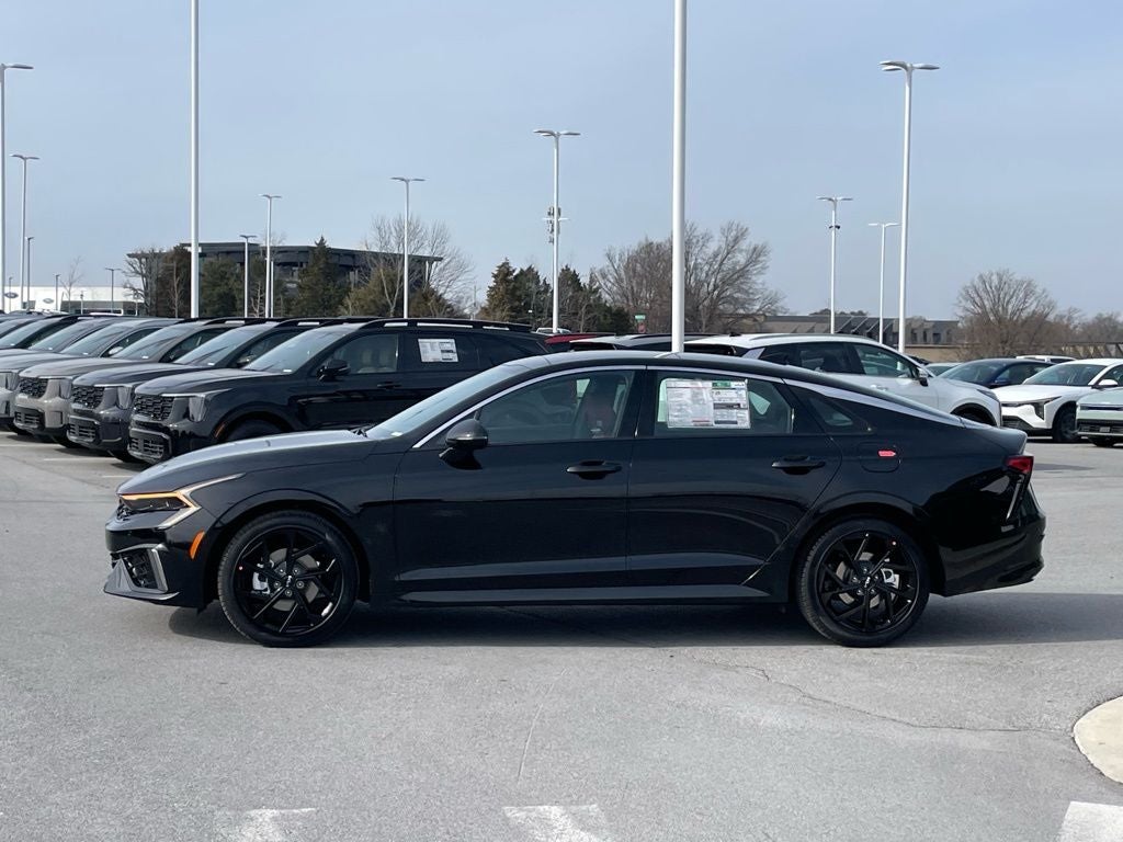 2026 Kia K5 GT-Line