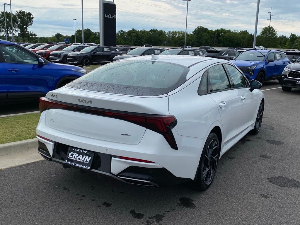 2026 Kia K5 GT-Line