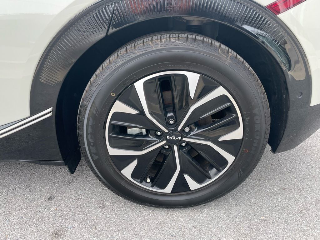 2023 Kia EV6 Wind
