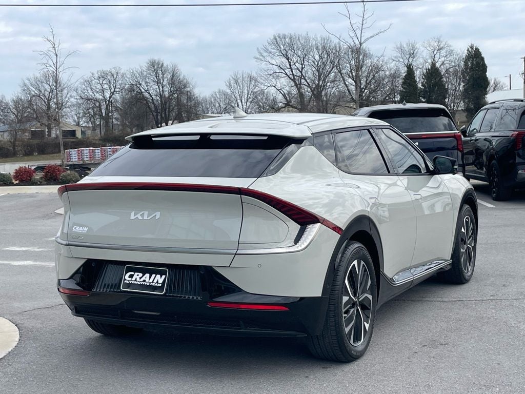 2023 Kia EV6 Wind