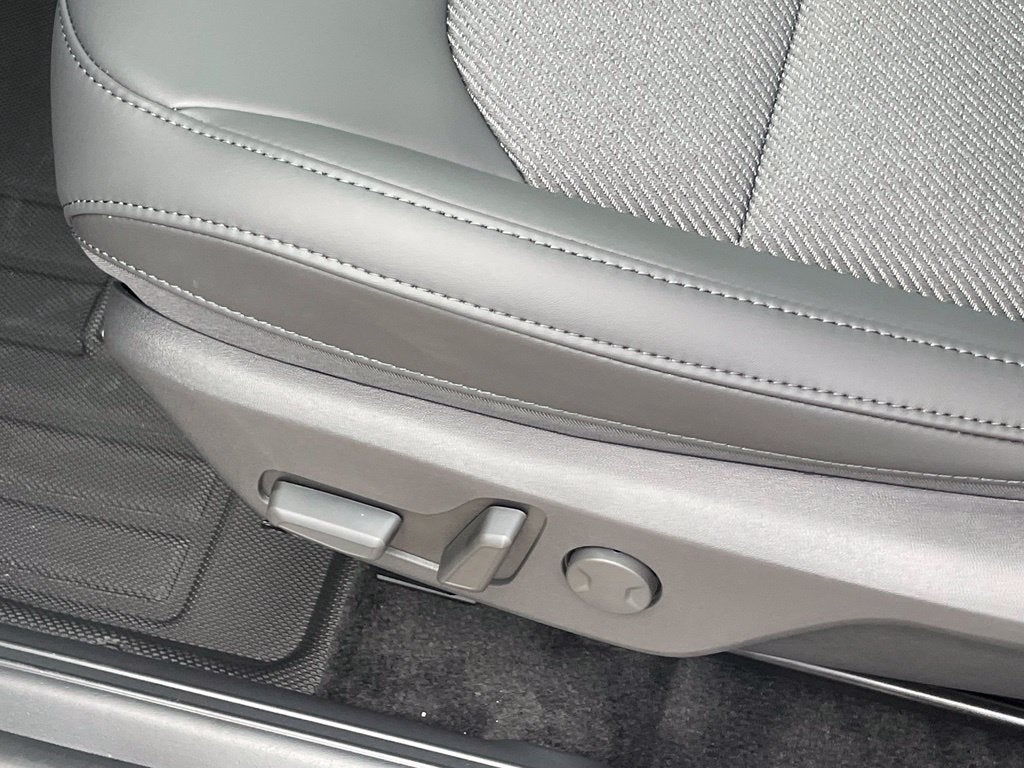 2027 Kia Niro LX