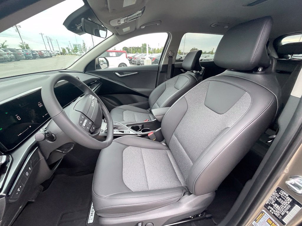 2027 Kia Niro LX