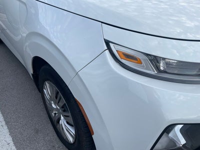 2020 Kia Soul LX - 35 MPG / APPLE CARPLAY