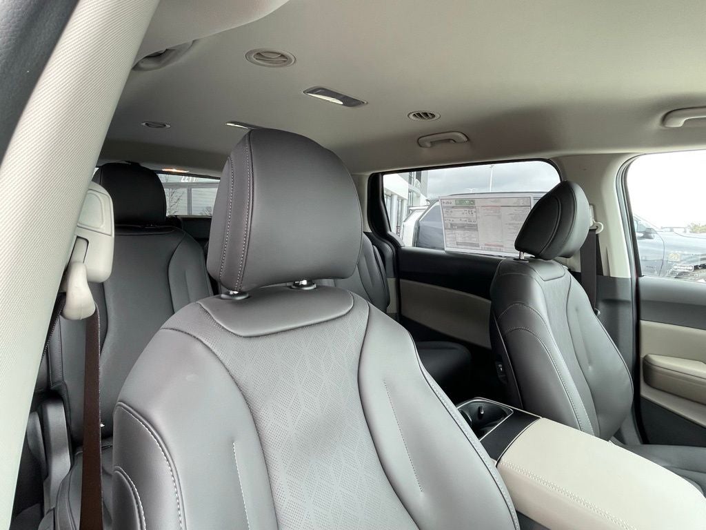 2026 Kia Carnival LXS