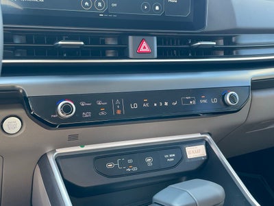 2027 Kia Carnival LXS