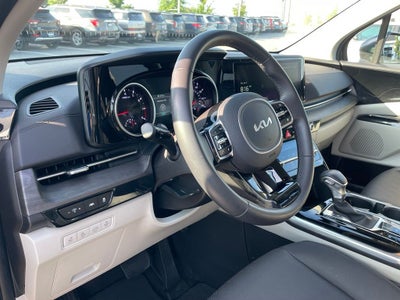 2024 Kia Carnival EX