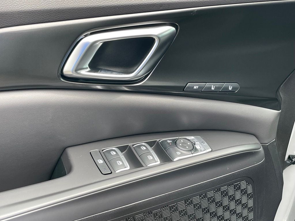 2027 Kia Carnival EX