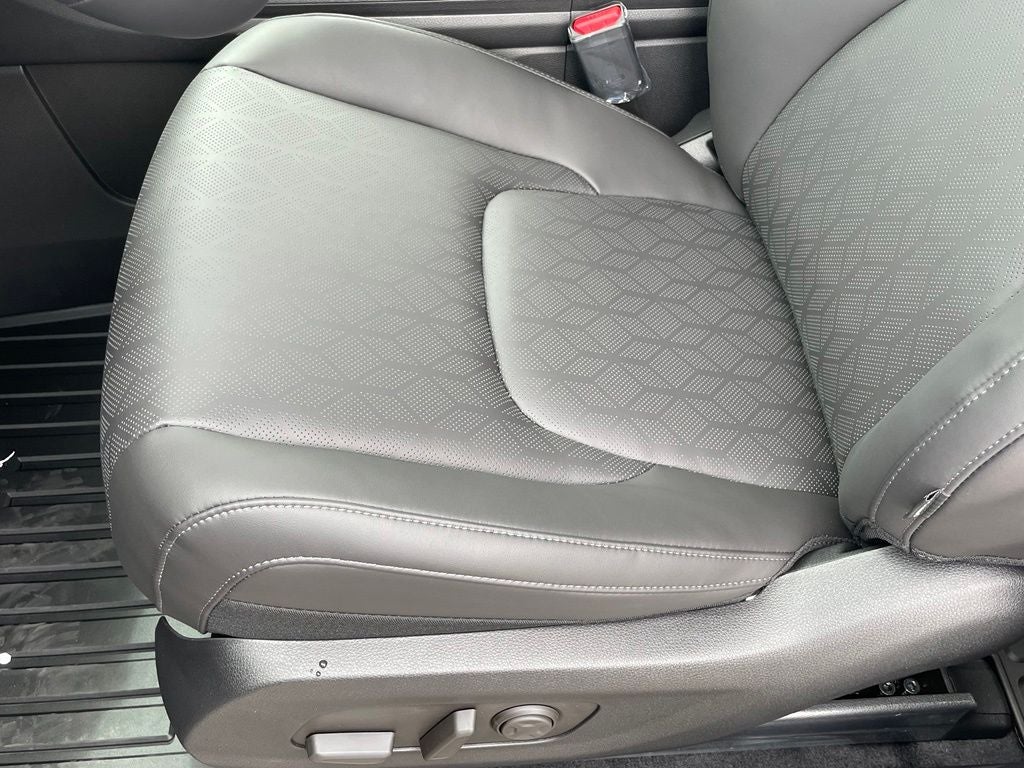 2027 Kia Carnival EX