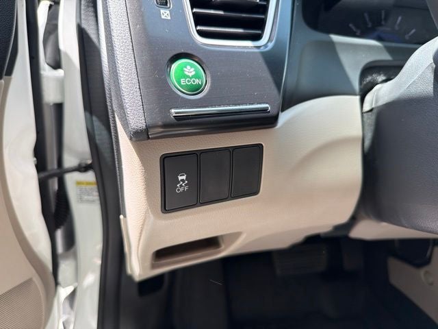 2015 Honda Civic SE