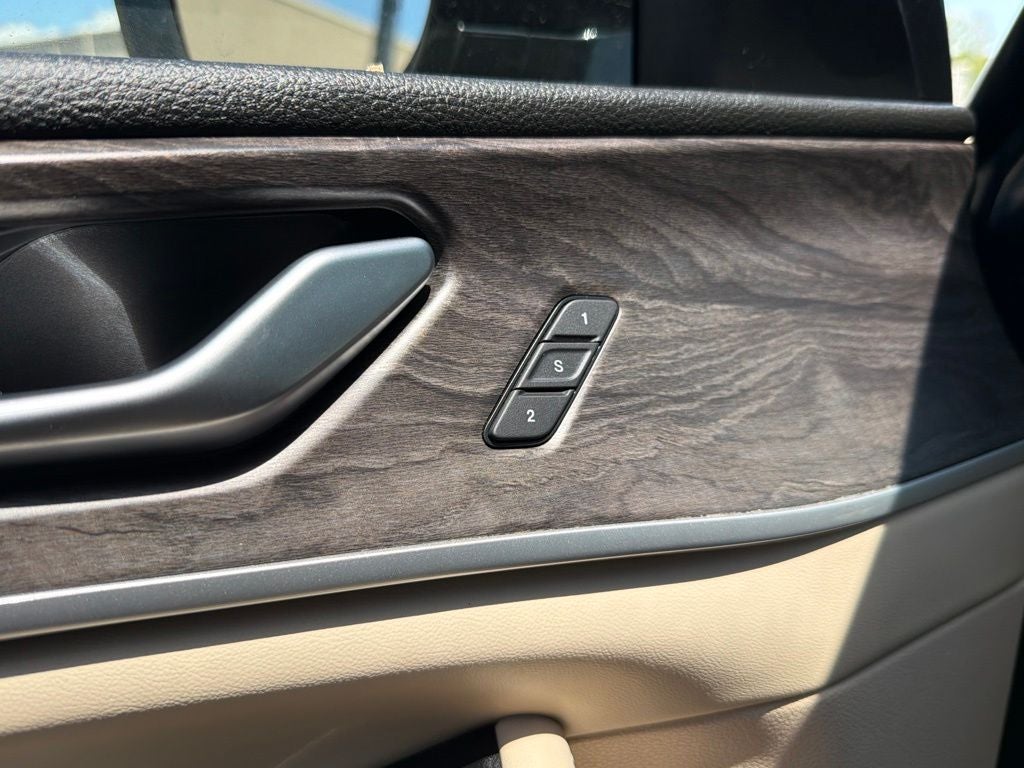 2023 Jeep Grand Cherokee Limited CARFAX 1-OWNER