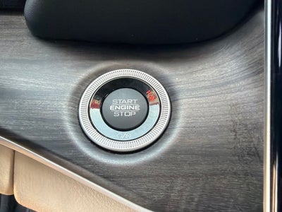 2023 Jeep Grand Cherokee L Limited CARFAX 1-OWNER