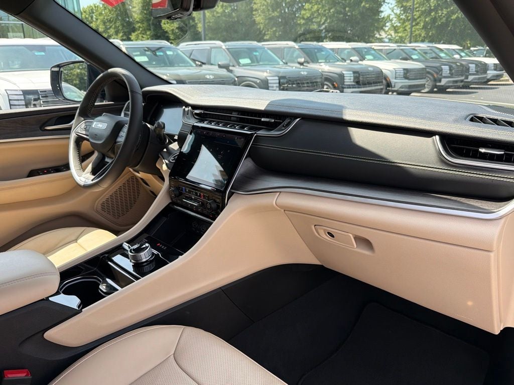 2023 Jeep Grand Cherokee L Limited CARFAX 1-OWNER