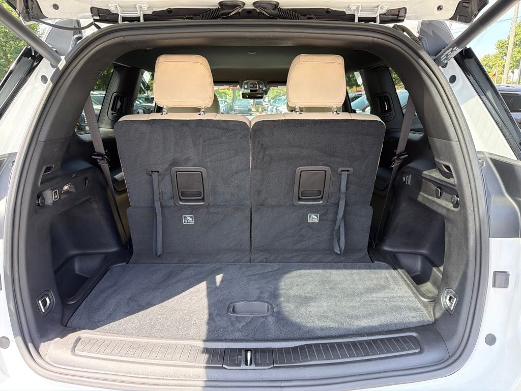 2023 Jeep Grand Cherokee L Limited CARFAX 1-OWNER