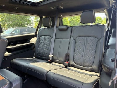 2024 Jeep Grand Wagoneer L Series III