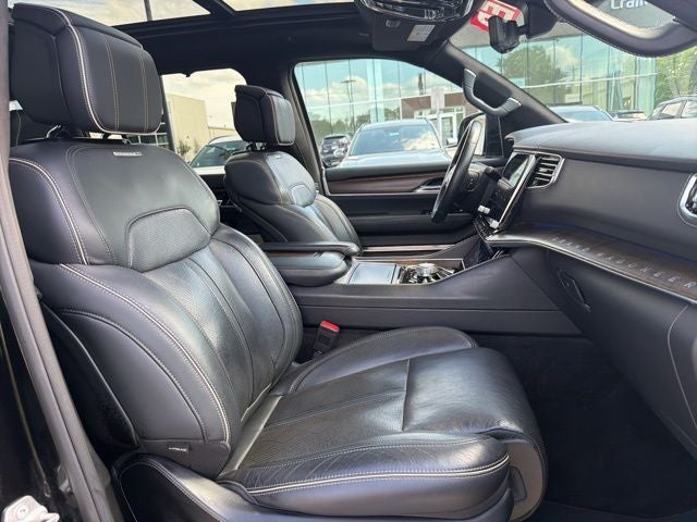 2023 Jeep Grand Wagoneer Series II