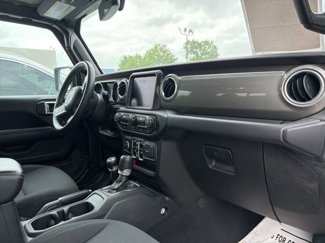 2023 Jeep Gladiator Overland