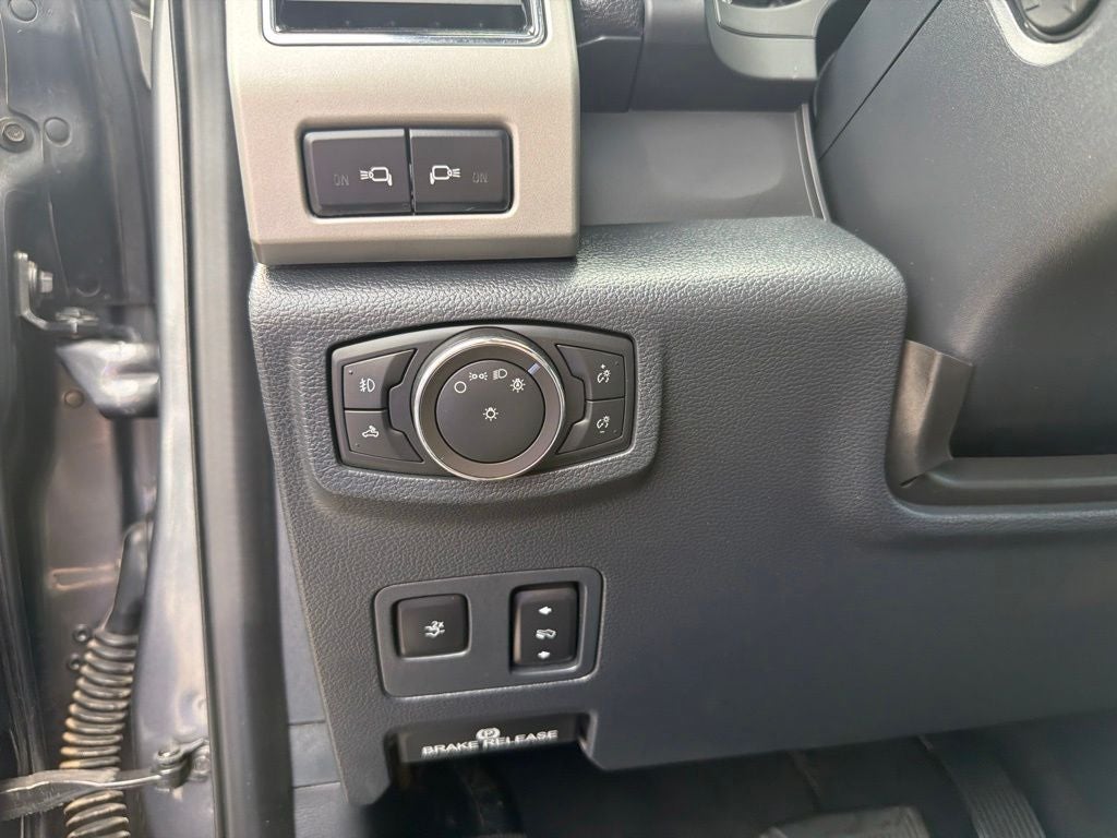 2022 Ford F-250SD Lariat CLEAN CARFAX 1-OWNER
