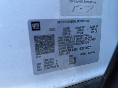 2023 GMC Acadia AT4