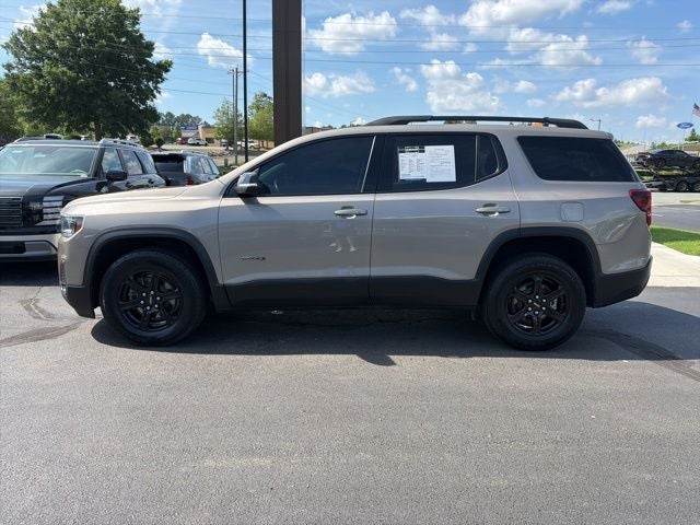 2022 GMC Acadia AT4