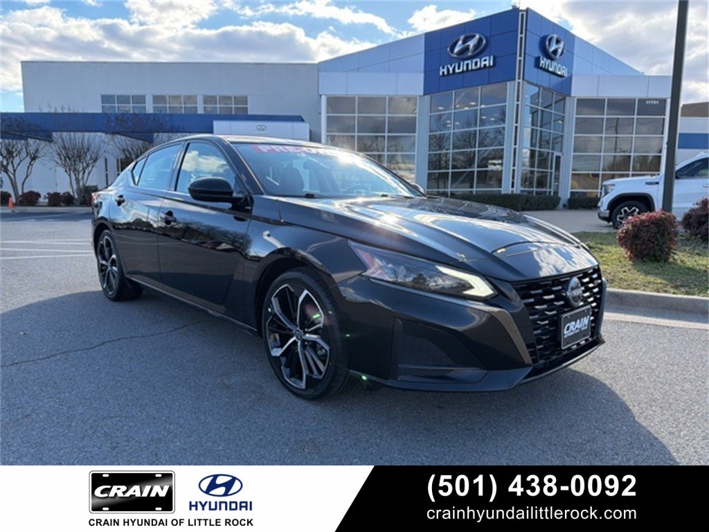 2024 Nissan Altima 2.5 SR