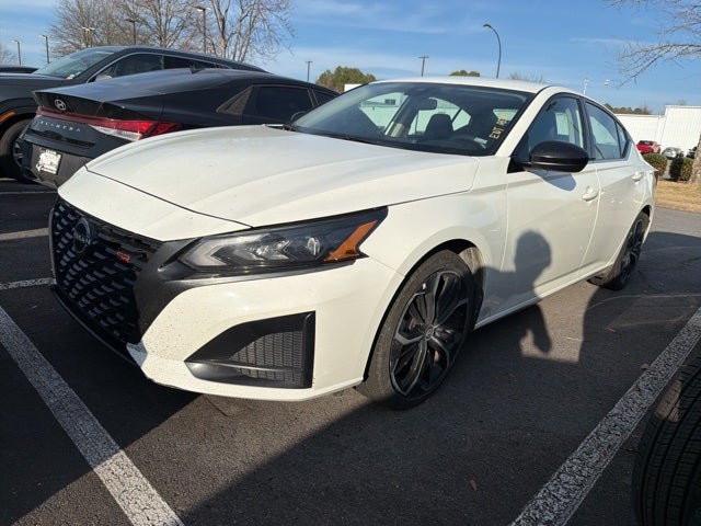 2025 Nissan Altima 2.5 SR