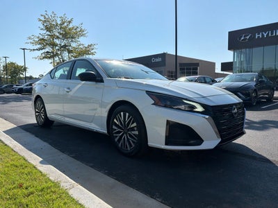 2025 Nissan Altima 2.5 SV CARFAX 1-Owner