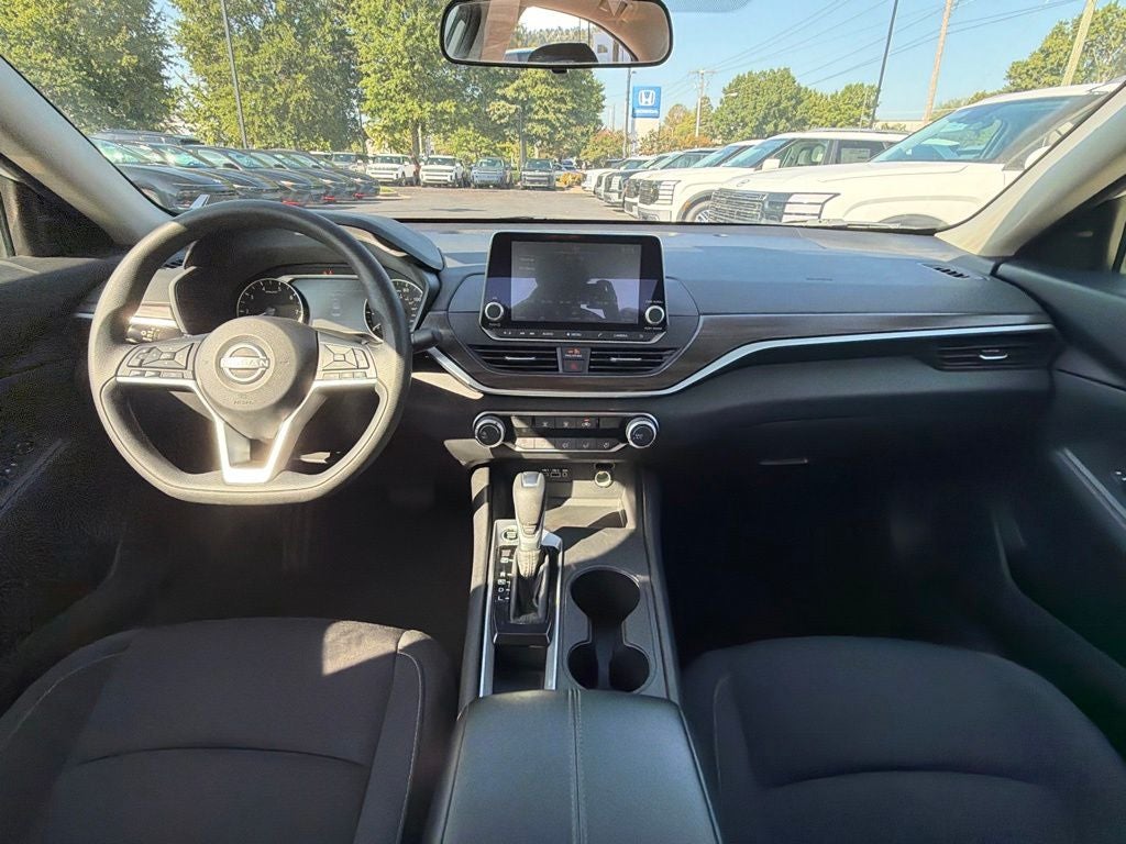 2025 Nissan Altima 2.5 SV CARFAX 1-Owner