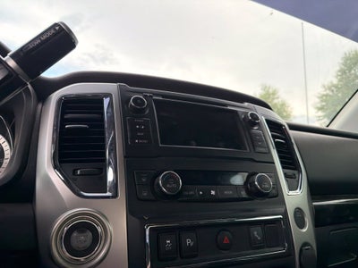 2019 Nissan Titan SV Clean CarFax, Navi, Blind Spot, CarPlay