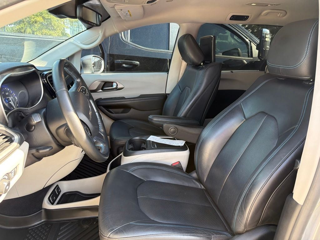 2021 Chrysler Pacifica Touring L CLEAN CARFAX 1-OWNER