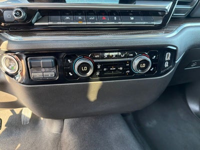 2025 Chevrolet Silverado 1500 LT Convenience Pkg, Remote Start, CLEAN CARFAX 1-OWNE
