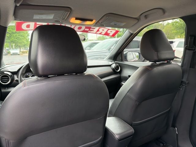 2019 Nissan Kicks SR